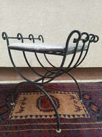 Vintage wrought iron seat chair. Negotiable.