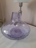 Halvány lila szakított üveg hasas váza