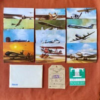 MALÉV 12 darabos képeslap szett, beszálló kártya és poggyász címke