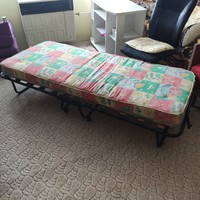 Folding guest bed