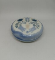 Aquincum porcelain jewelry holder bonbonier with lid 