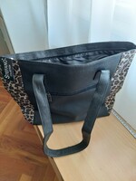 A stylish women's bag