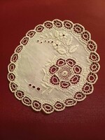 Pelvic round lace tablecloth