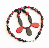 Vintage art deco style glass necklace - with black and red glass beads, neck blue