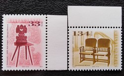 S4639-40sz / 2002 antique furniture v i. Line of stamps, mail-clear arched edge