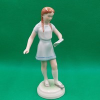 Kőbányai ( Drasche) Éneklő lány porcelán figura