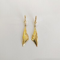 14 Carat gold, 3.25g. Fashionable dangling earrings (no.: 24. 114.)
