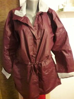 Avon brown patent pocket shrinkable raincoat jacket at the waist is brand new