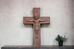 Vintage hans dinnendahl iron half-relief wall cross 1940