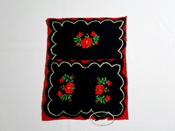 Old comb holder embroidered with a Kalocsa pattern on felt material, size in the picture