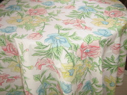 Beautiful vintage floral oval light tablecloth