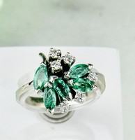Gold ring with diamonds and emeralds. Large size