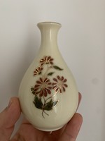 Zsolnay pici váza