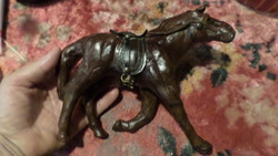 20 X 15 cm, leather-covered, papier-mâché horse, with very lifelike tooling.