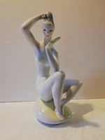 Hibátlan! Zsolnay Török János art deco fésülködő női akt porcelán figura