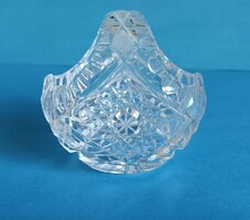 Richly polished crystal basket offering