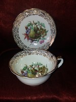 A dreamy English porcelain tea set with rich gilding!