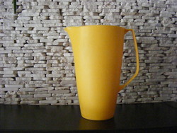 1 Liter retro plastic jug, dish