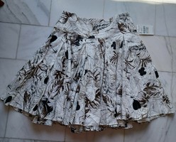Fashionable zara cotton canvas summer skirt, new.