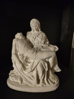 Statue of Pieta