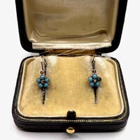 0130. Old girl's earrings with turquoise