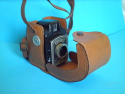 Old mom photobox camera in original leather case