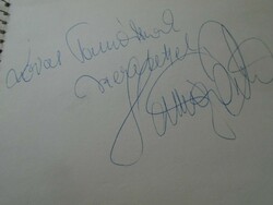 D203332 signature of the mezzo-soprano singer Julia Hamari 1981