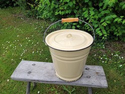 Butter colored enamel old vintage enamel green bucket jug