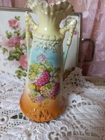 Gyönyörű fajansz váza