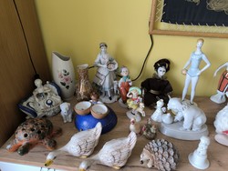 Sale! Action! Porcelain statue, clown, I went into the world, little girl with a hummingbird, ornament for sale!