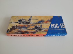 Retro Német GDR játék doboz mid century Mig 15 repülőgép papírdoboz