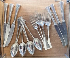 Silver cutlery set for 6 people
