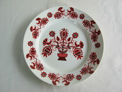 Hollóháza porcelain red and black patterned folk motif wall plate decorative plate
