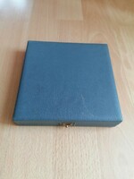 Storage, holding box, gift box 15x15 cm - for creatives for anything...