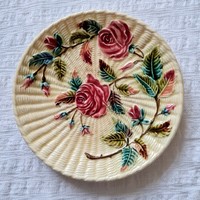 Znaim antik majolika rózsás tányér - 1.