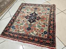 Hand-knotted 70x85 cm wool Persian rug mz280