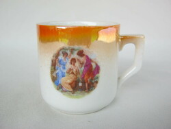 Zsolnay porcelán jelenetes kávés mokkás csésze
