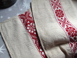 VÉGKIÁRUSÍTÁS!!! 50 %-OS LEÁRAZÁS TEXTIL TERMÉKEKRE !!! Antik szőttes abrosz