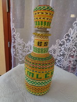 Fonott , bányász  emlék  üveg , 2000. évi  ,  BS monogram , dugója is fonott  !