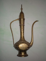 CSODÁLATOS , MISZTIKUS SÁRGARÉZ KANNA 36 cm MAGAS