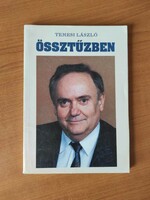 Össztűzben - Torgyán József dedikálta