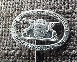 Baden Württembergben az önkéntes munkában nyújtott szolgáltatásokért . Jelvény , Ag ezüst 925 .
