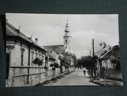 Képeslap, Kiskunhalas, Rk. templom, utca látkép,részlet, 1960-