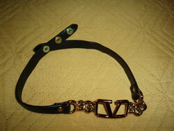 Valentino bőr  és fém dizájner nyaklánc