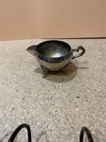 Vastagon ezüstözött alpakka kiöntő, 13 cm-es magasságú, 6174