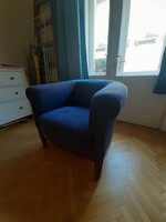 Frissen felújított chippendale klubfotel új szövettel 2 db