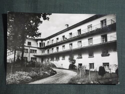 Képeslap,Mátra,Mátraháza, MÁV vasutas SZOT üdülő,szálló látkép, részlet, 1961-