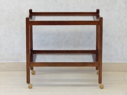 Zsúrkocsi üvegpolcos [M - 01]