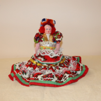 Népviseletes Nagy Matyó Baba