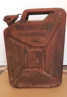 II. világháborús Wermacht üzemanyagkanna